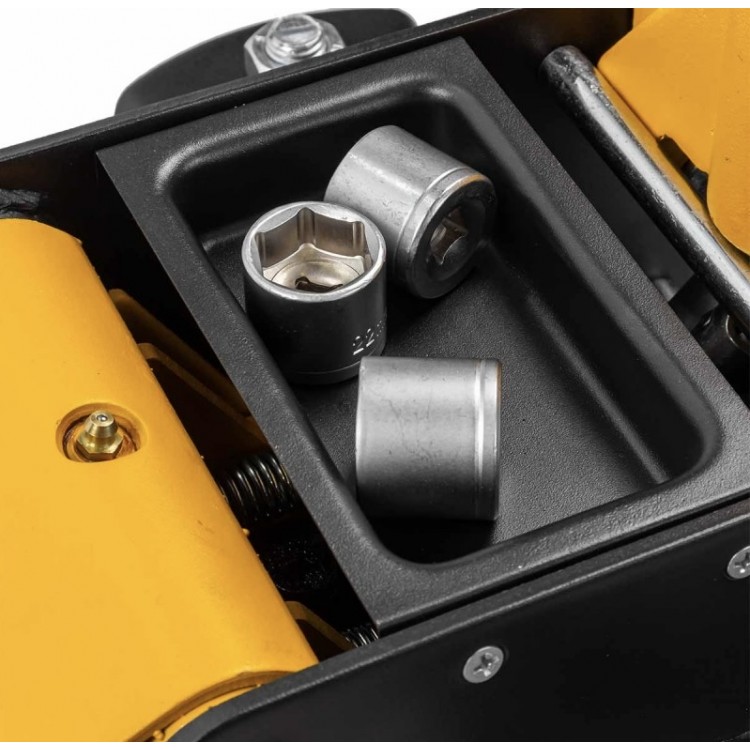 Хидравличен нископрофилен крик тип Крокодил JCB TH33013 70-550 мм. 3 тона Хидравличен нископрофилен крик тип Крокодил JCB TH33013 70-550 мм. 3 тона