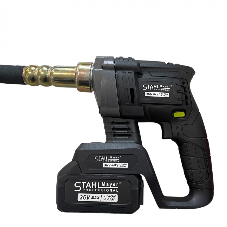 Акумулаторен вибратор за бетон STAHLMAYER 36V,  с 2 батерии и зарядно